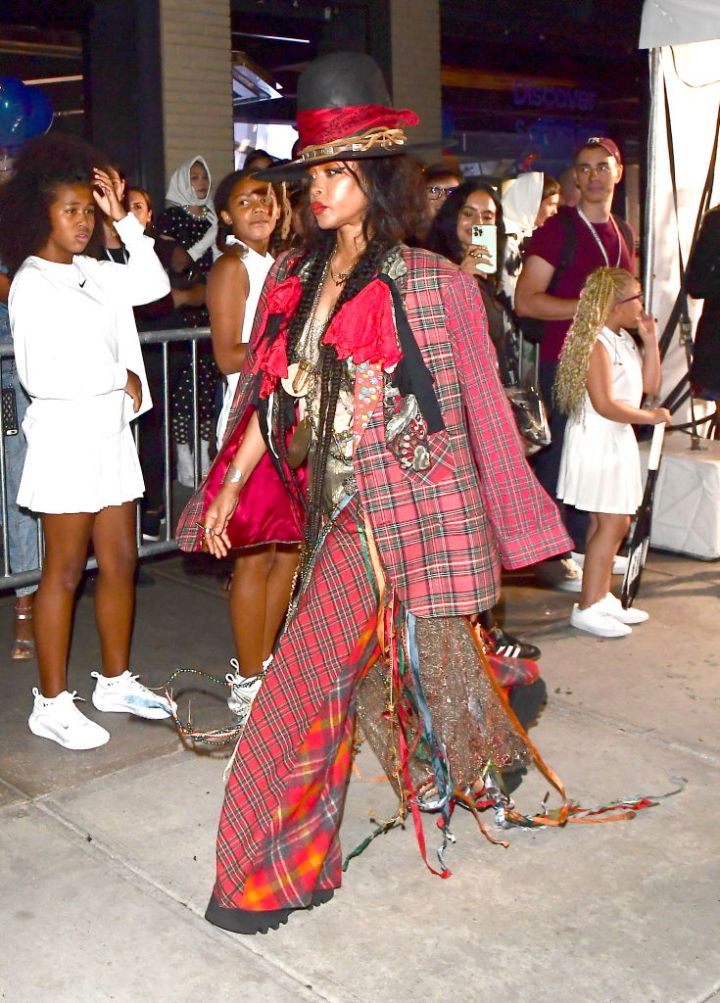Erykah Badu Stormed The Vogue World Fashion Show