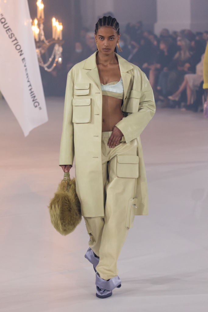 Off-White : Runway - Paris Fashion Week - Womenswear F/W 2022-2023