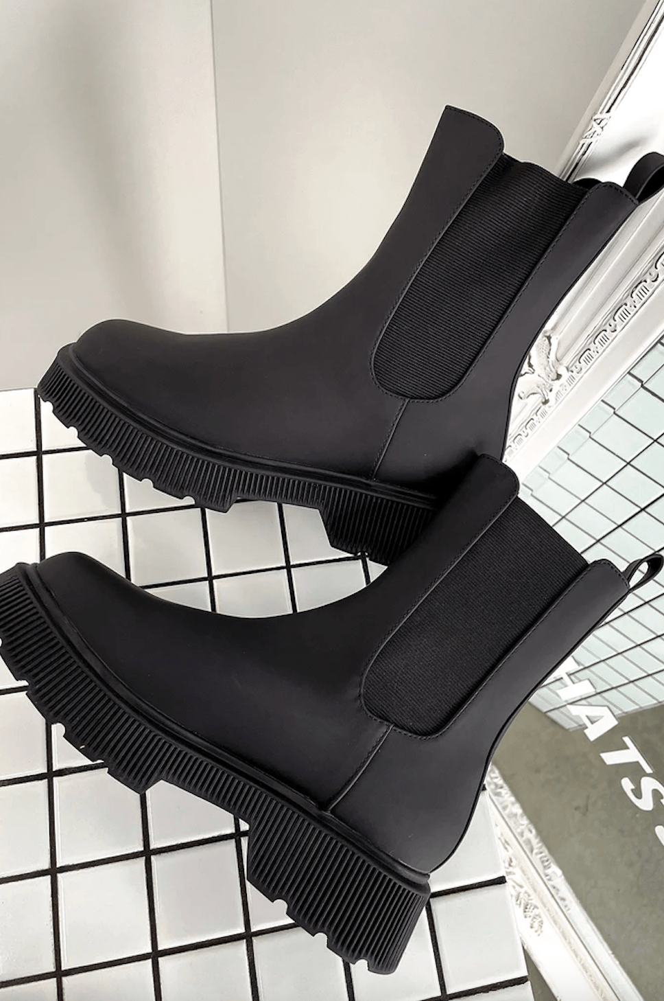 Chunky boot for fall
