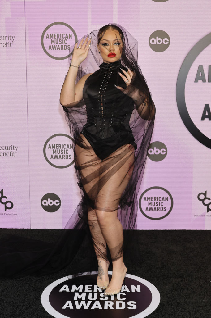 2022 American Music Awards - Arrivals