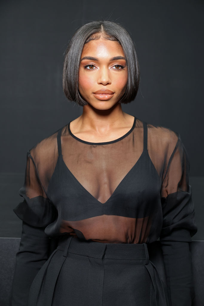 Valentino : Front Row - Paris Fashion Week - Womenswear Spring/Summer 2023