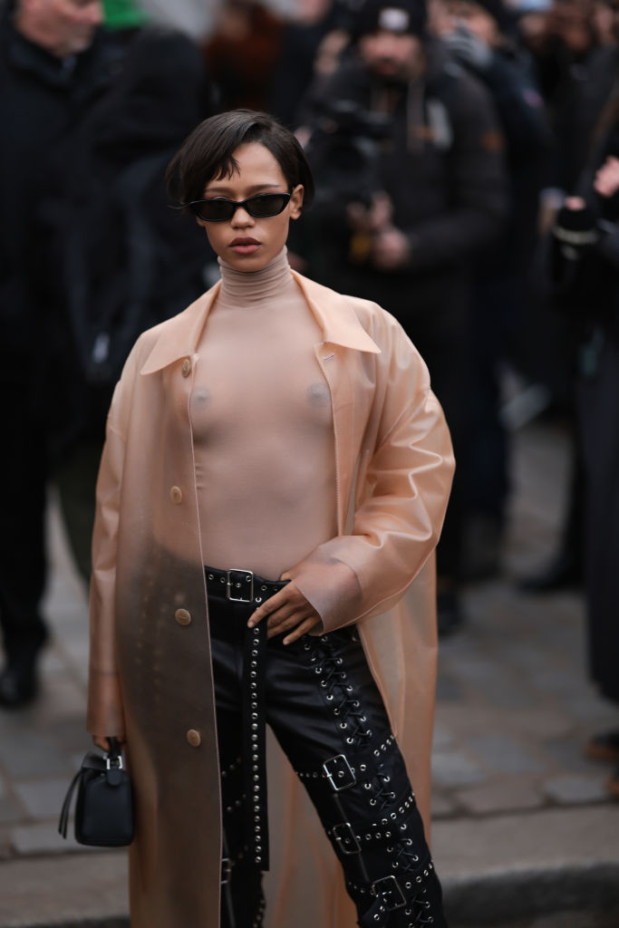 Street Style - Paris Fashion Week - Menswear Fall-Winter 2023-2024 : Day Five