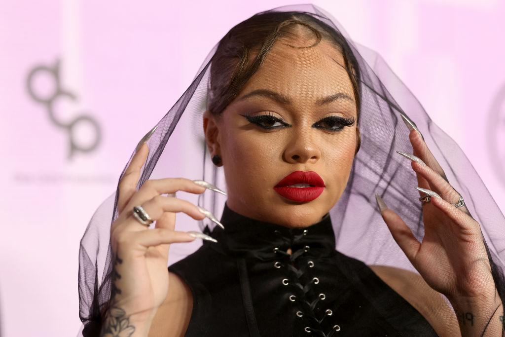 2022 American Music Awards - Red Carpet