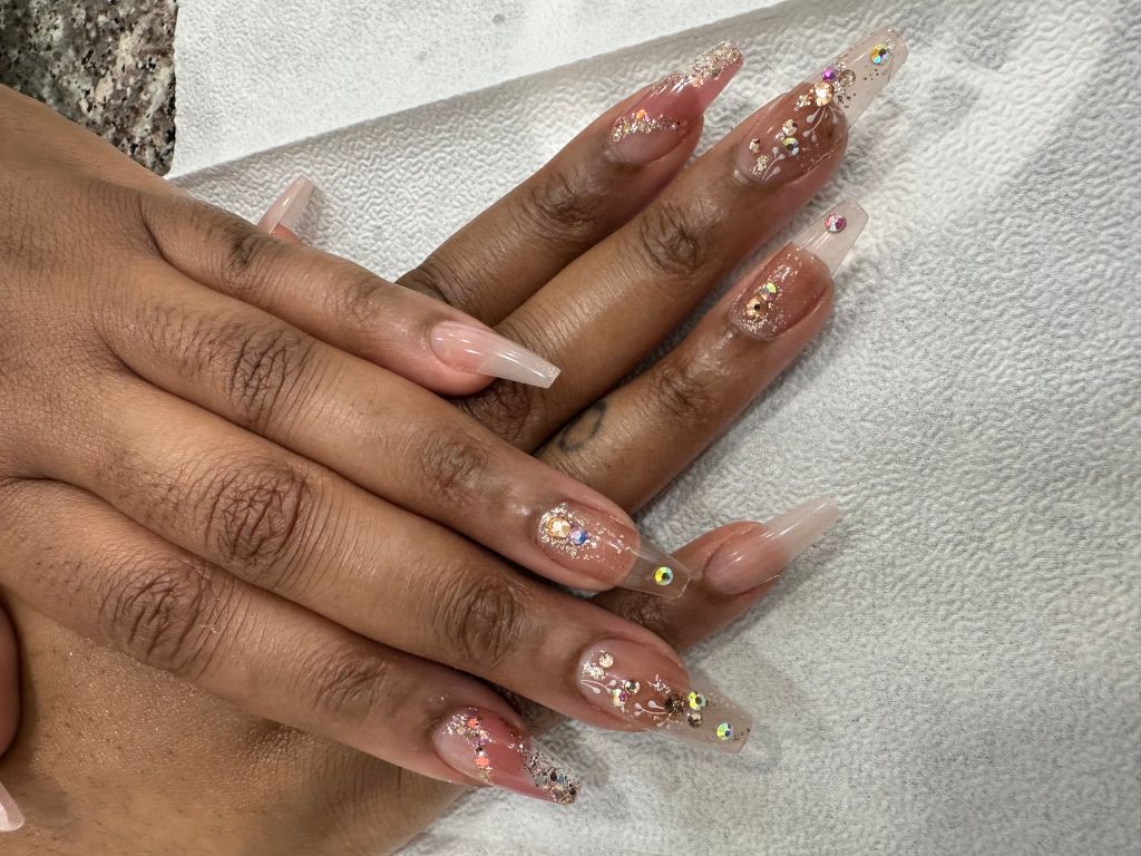 KISS Jelly Fantasy Press-On Nail Set in Jelly Cat