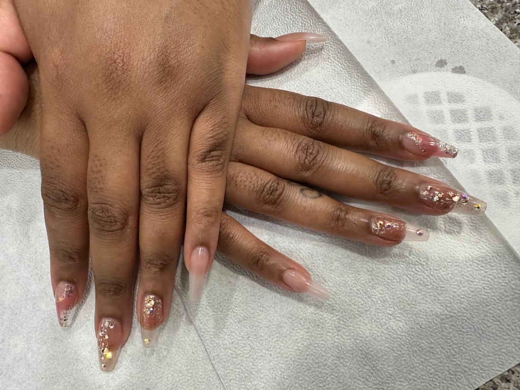 KISS Jelly Fantasy Press-On Nail Set in Jelly Cat