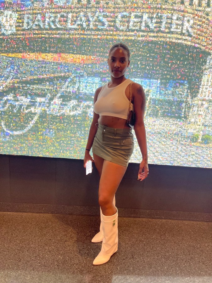 Drake's It's All A Blur Tour Style
