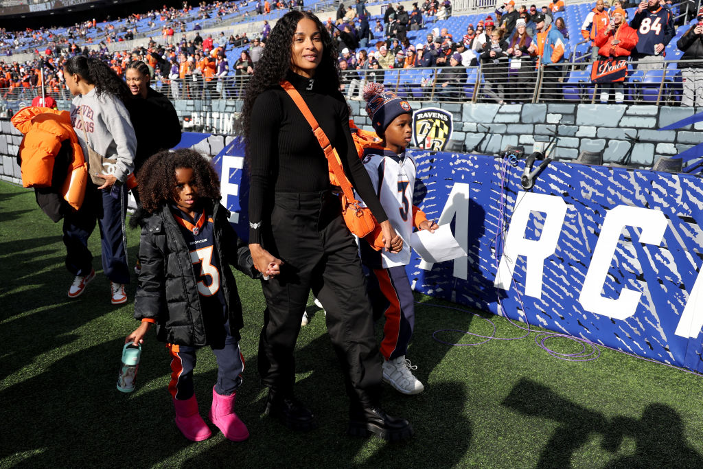 Denver Broncos v Baltimore Ravens