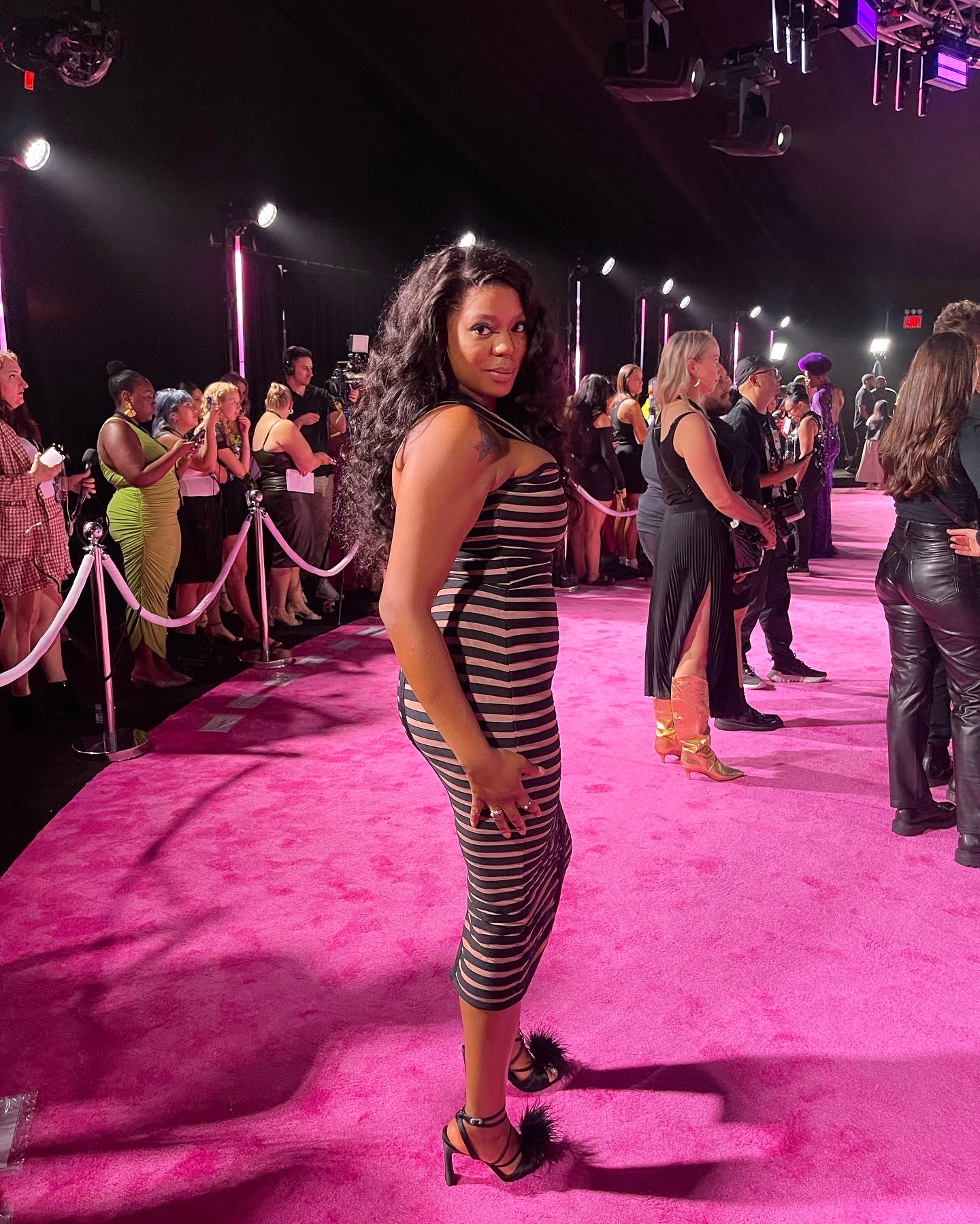 Shamika Sanders VMAs 2023 red carpet style