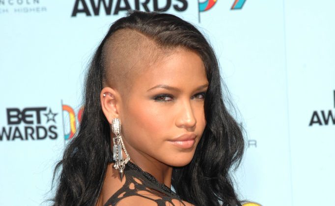 Cassie shaved Patrick McMullan Archives