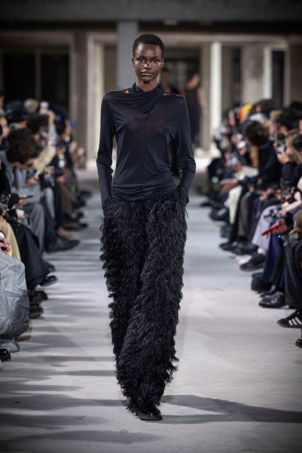 LGN Louis Gabriel Nouchi : Runway - Paris Fashion Week - Menswear Fall/Winter 2024-2025