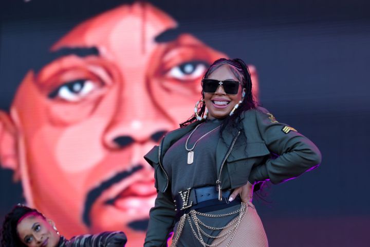 Ashanti, 43