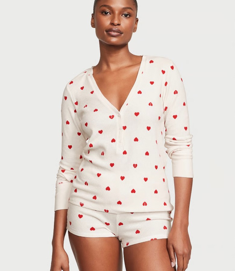 Here Are 5 Looks You Need To Slay Valentine's Day This Year
