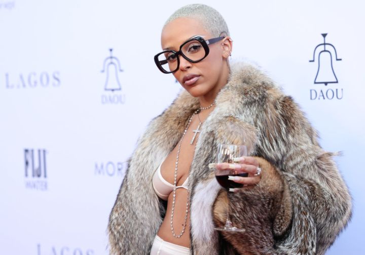 Red Wine on the Red Carpet, Yes