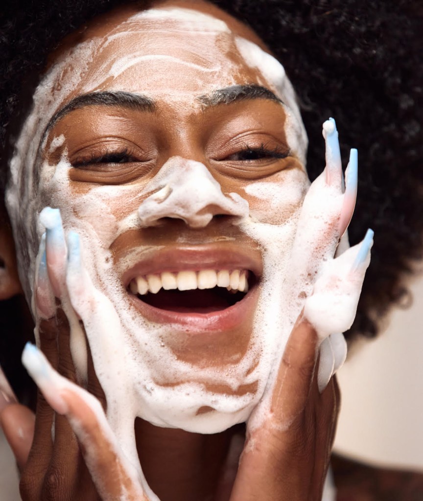 OLAY Cleansing Melts