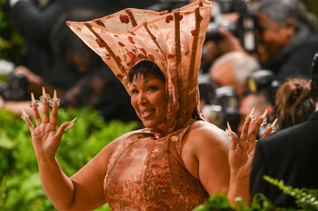 The 2024 Met Gala Celebrating "Sleeping Beauties: Reawakening Fashion" - Street Sightings
