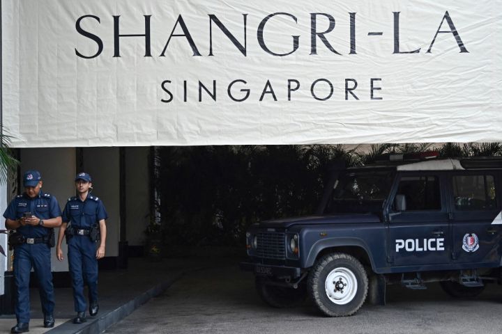 Singapore has the top 5 least corruptive government