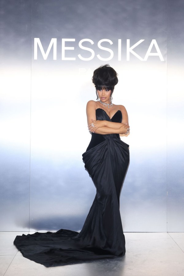 Messika: Photocall - Paris Fashion Week - Womenswear Spring-Summer 2025