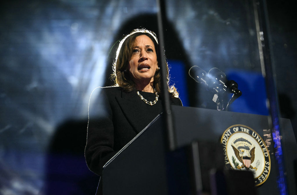 TOPSHOT-US-VOTE-POLITICS-HARRIS
