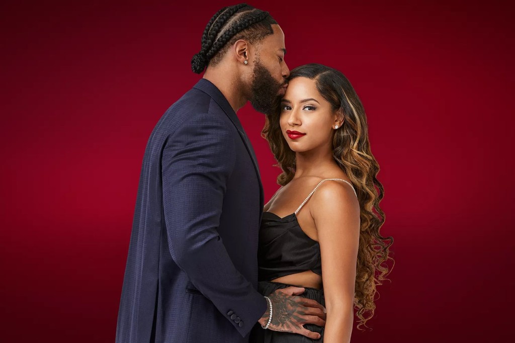 Zaina and JR The Ultimatumon Netflix - zaina nails