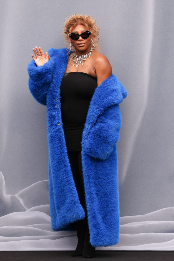 Balenciaga : Outside Arrivals - Paris Fashion Week - Womenswear Fall/Winter 2024-2025