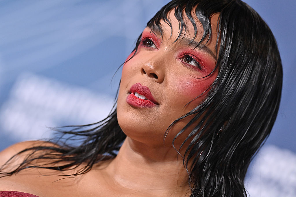 lizzo 11th Breakthrough Prize Ceremony - Arrivals