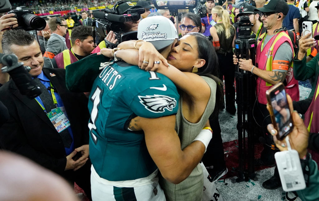 AMFOOT-SUPERBOWL-CHIEFS-EAGLES