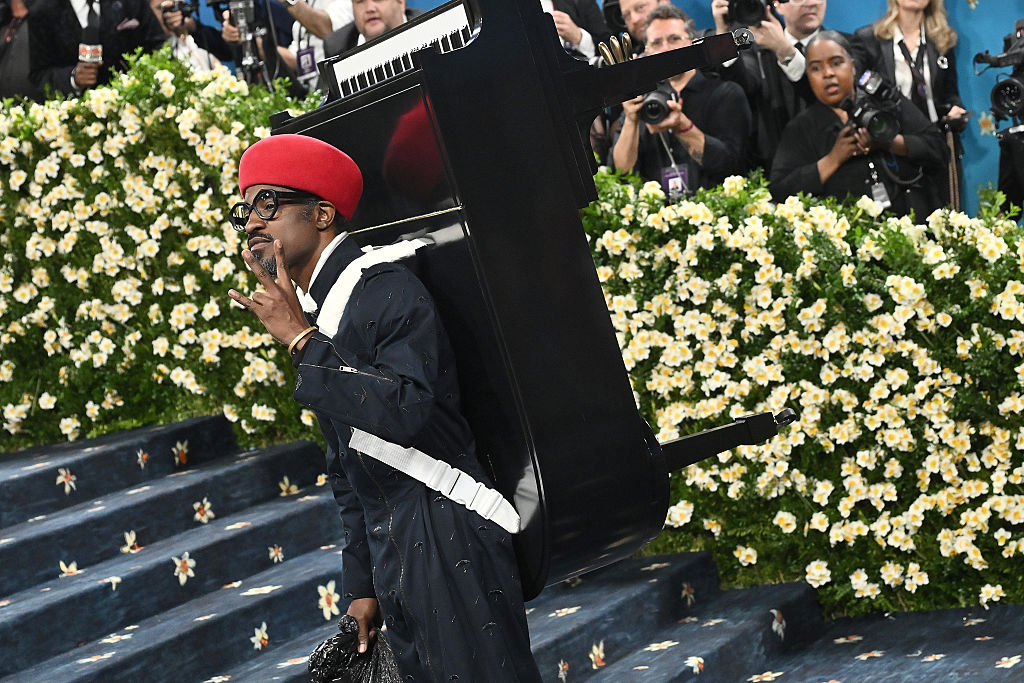 andre 3000 The 2025 Met Gala Celebrating "Superfine: Tailoring Black Style"