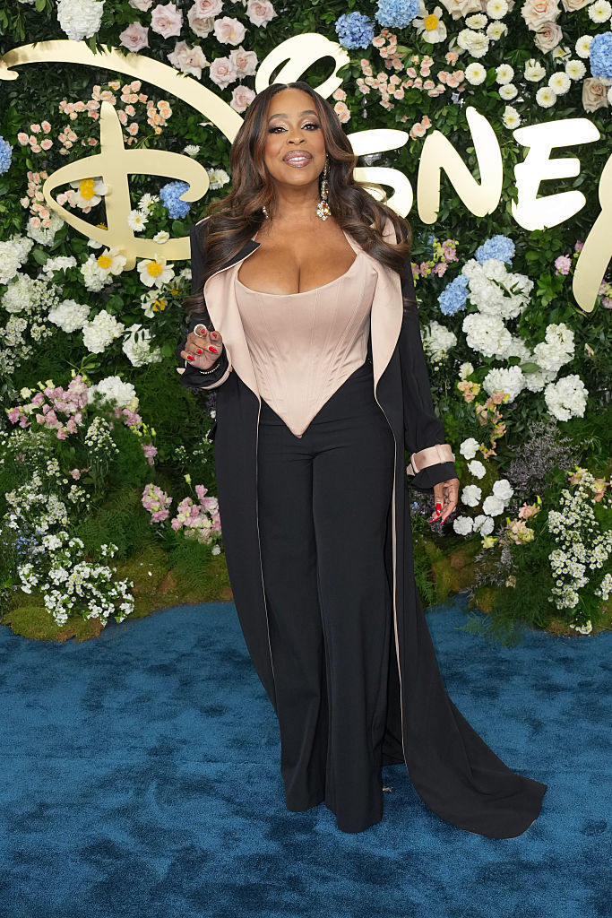 2025 Disney Upfront style niecy nash