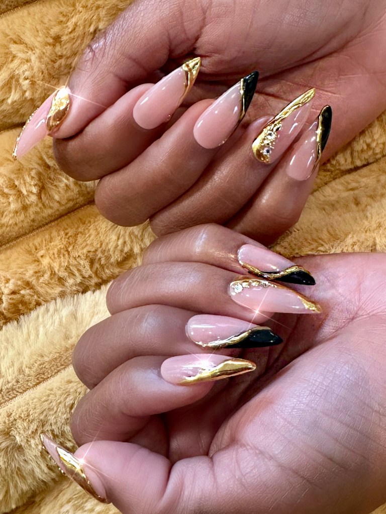 Get The Look: These Celebs' BET Nails Deserved A Standing Ovation