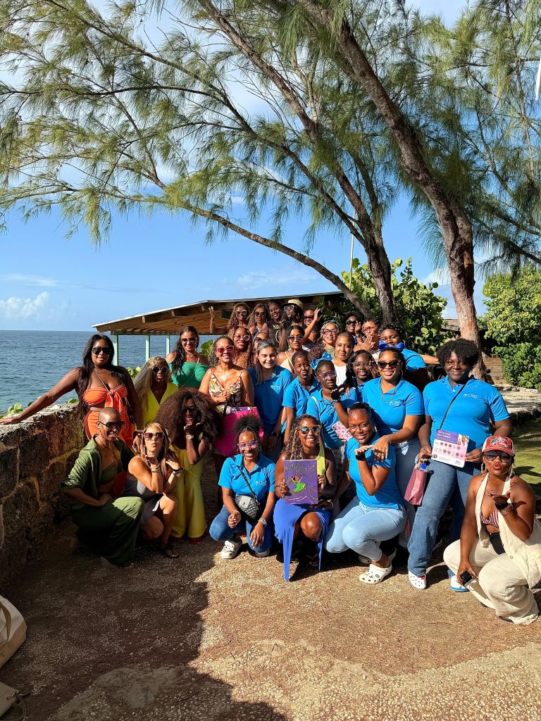 Tené Nícole Support Your Girlfriends Barbados