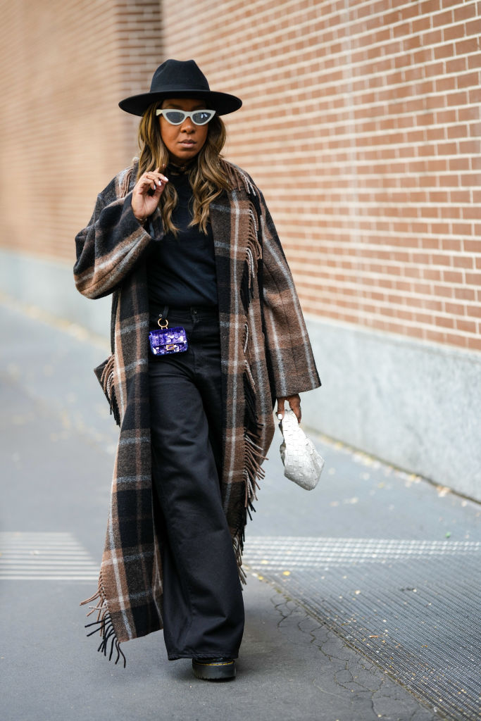 StreetStyle - Day 2 - Milan Fashion Week Womenswear Spring/Summer 2023