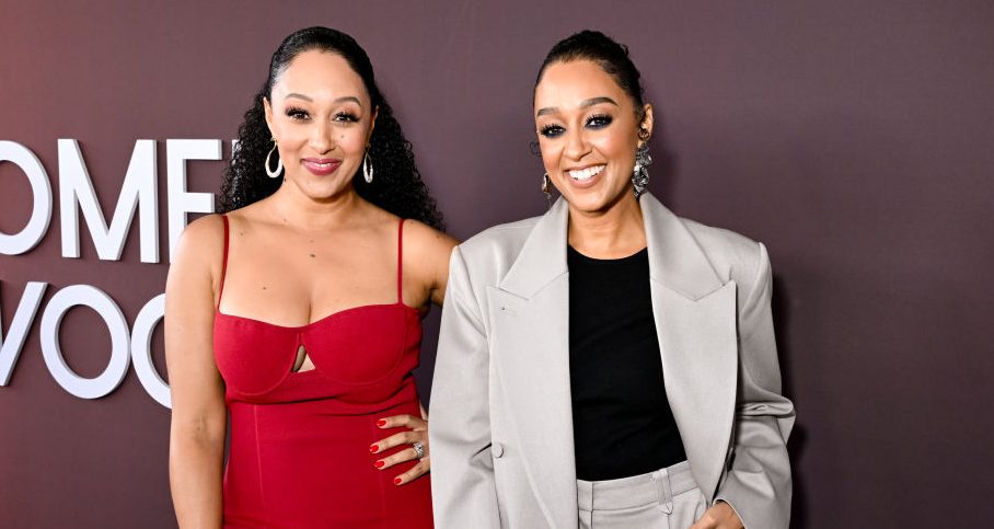 Tia & Tamera Mowry’s NYC Shopping Trip Gave Us All the Feels Essence Black Women in Hollywood - Arrivals