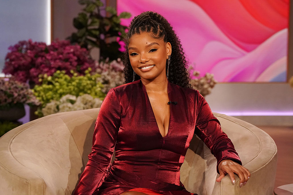 Halle Bailey stuns on The Jennifer Hudson Show in a crimson Kim Shui dress while opening up about her debut album Love or Something Like It. "The Jennifer Hudson Show" Season 4